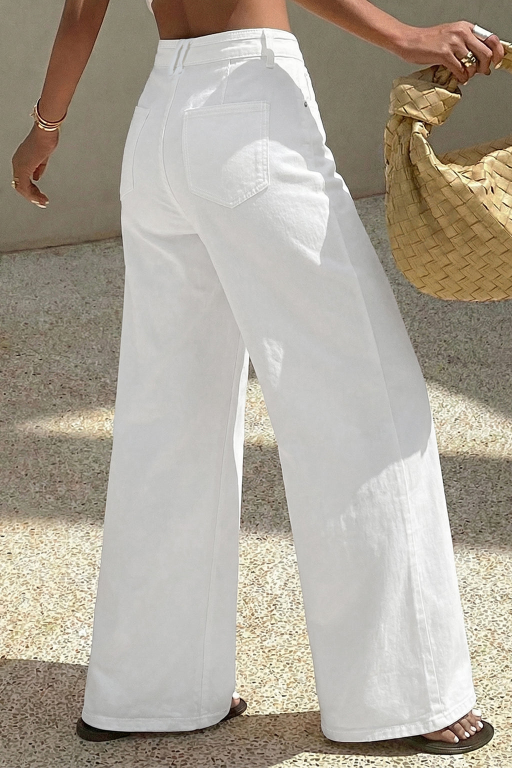 White Solid Color Loose Casual Jeans