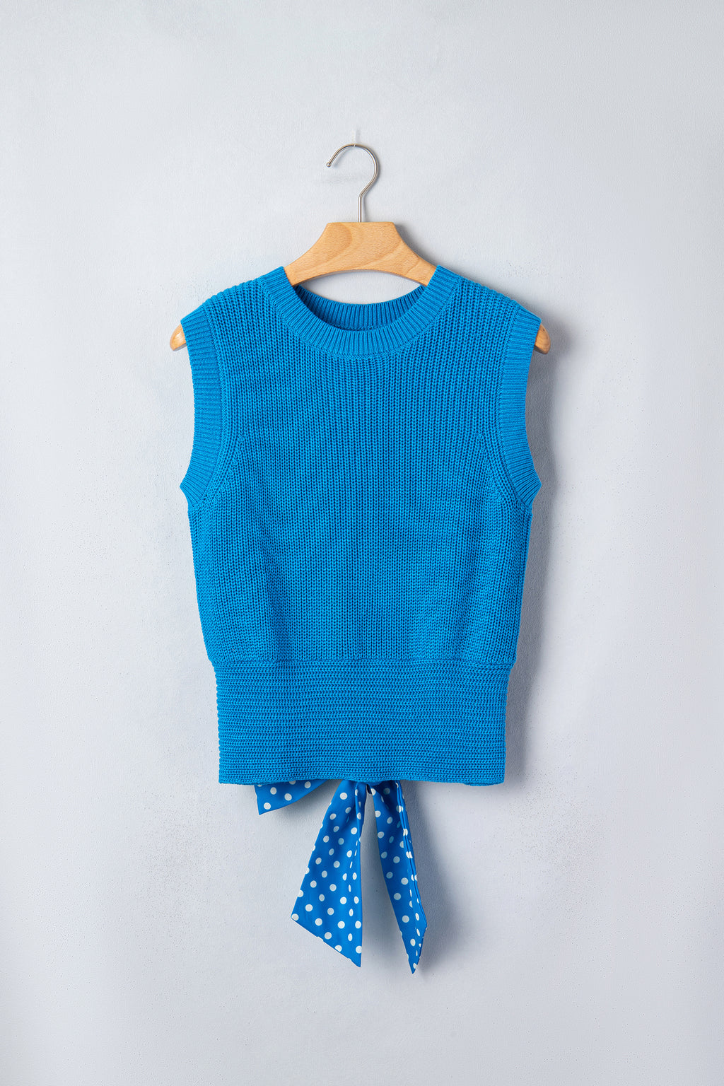 The Bluebell Bow Tank